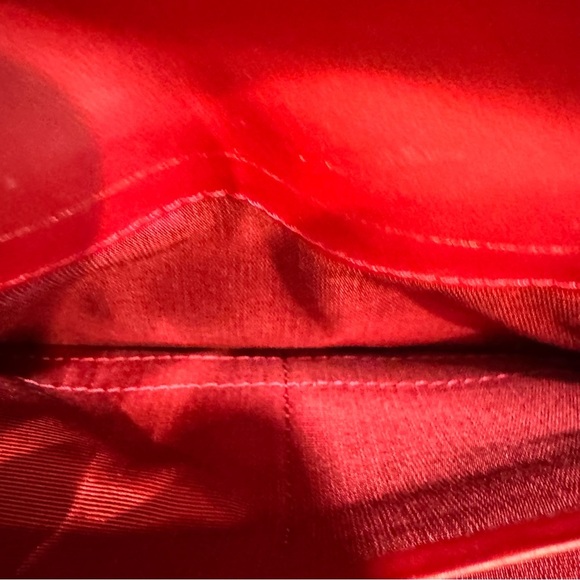 BURBERRY Nova Check Patent Leather Bi-fold Long Wallet Red - Picture 12 of 16